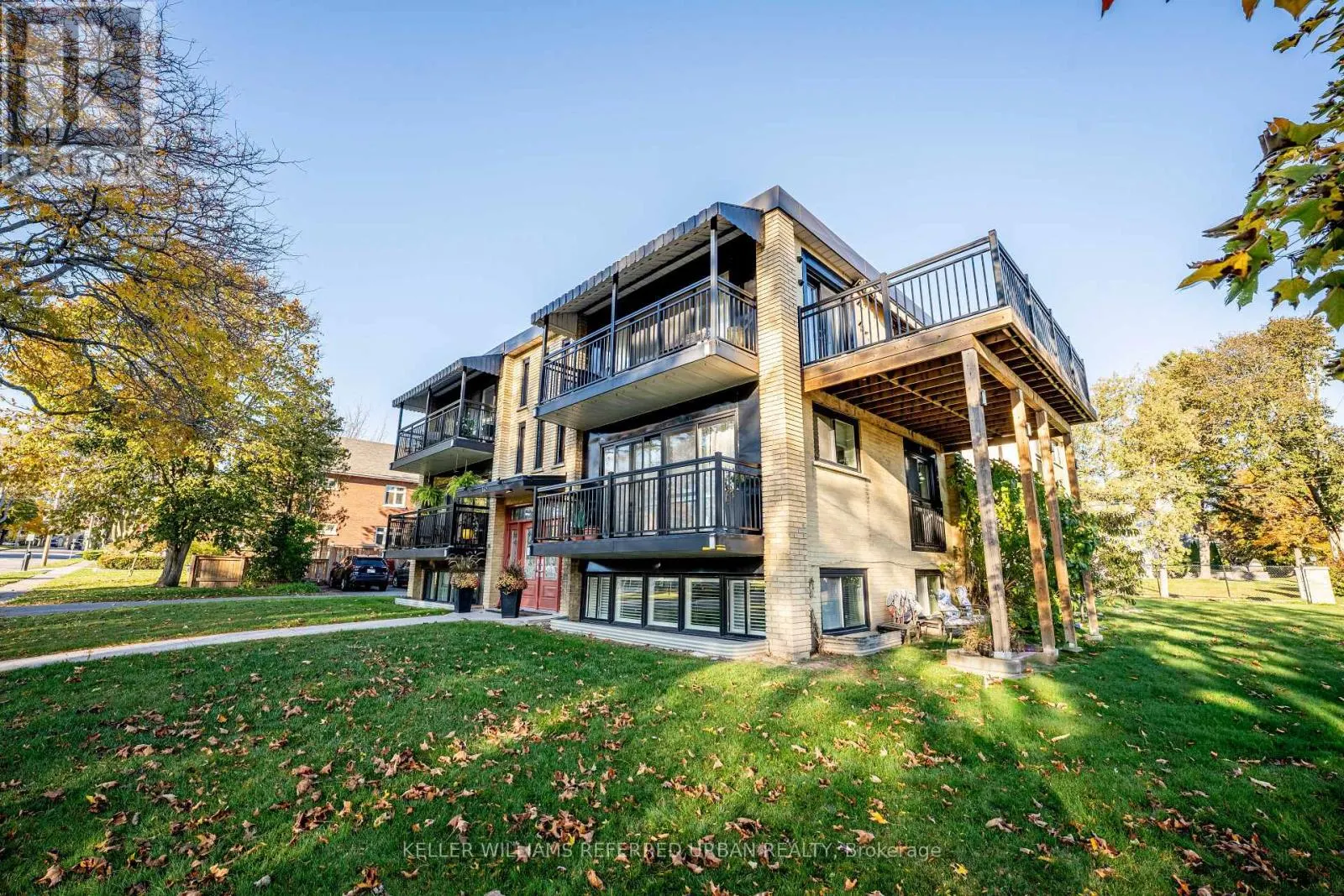 6 - 162 CHURCH STREET