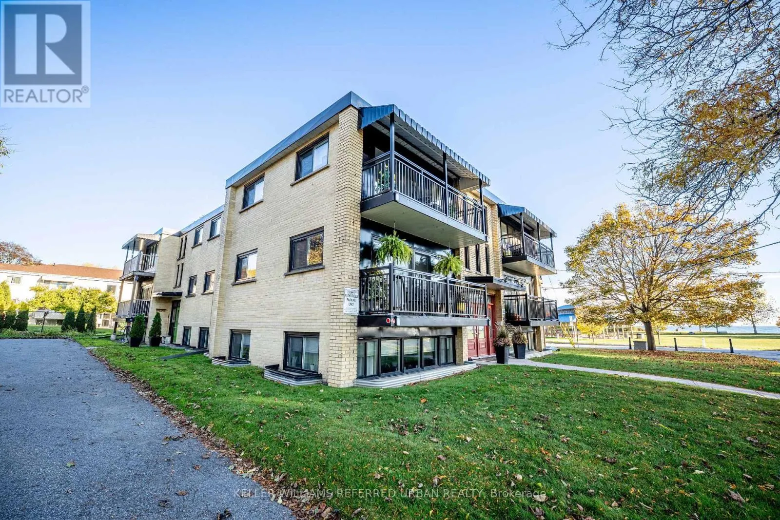 6 - 162 CHURCH STREET