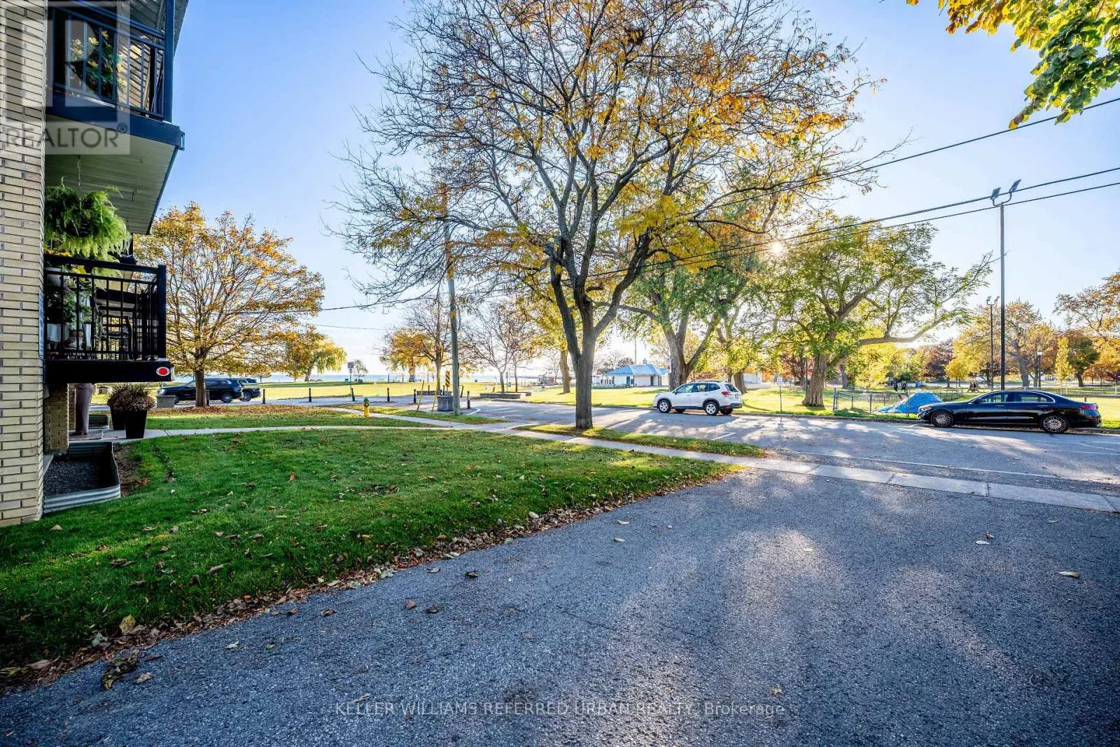 6 - 162 CHURCH STREET