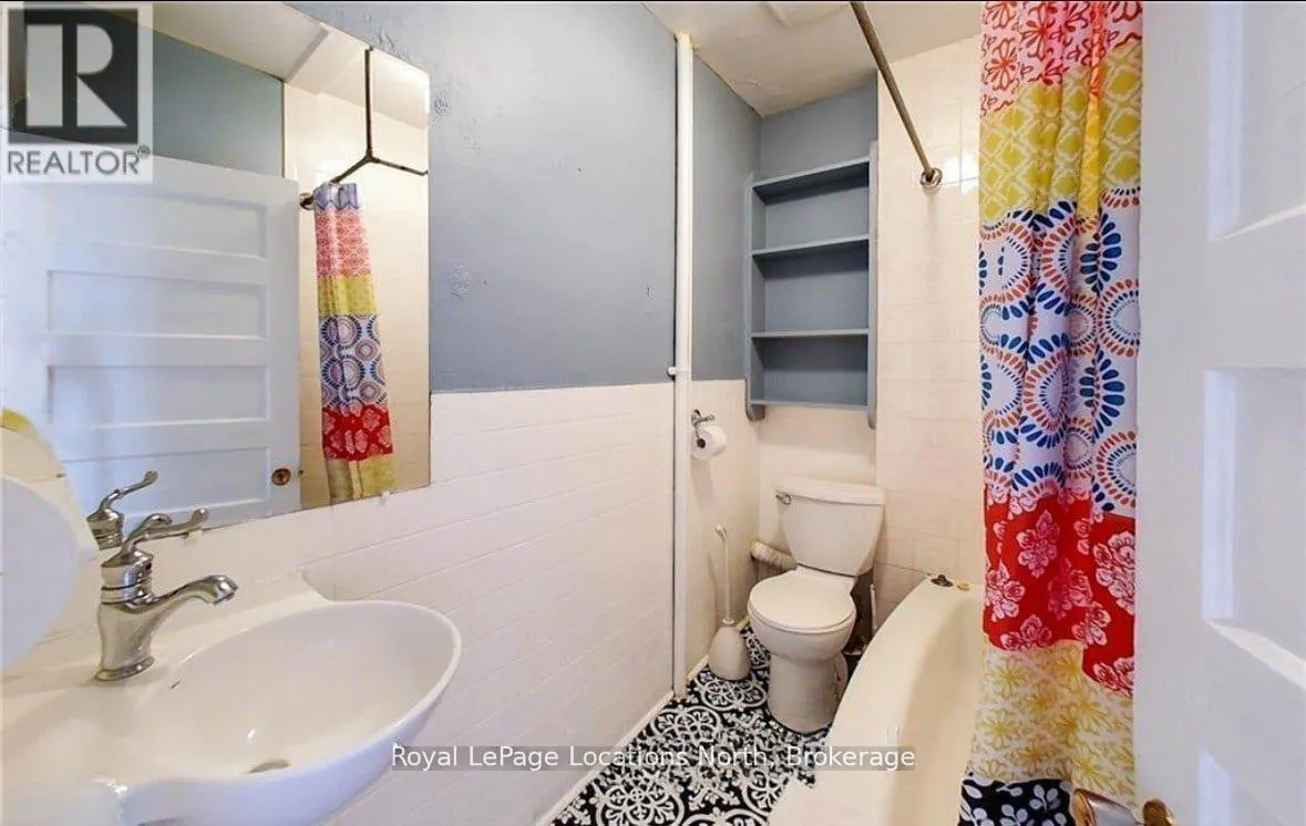 124 SYKES ST STREET S