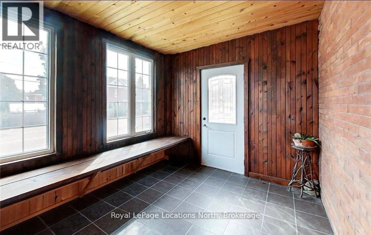 124 SYKES ST STREET S