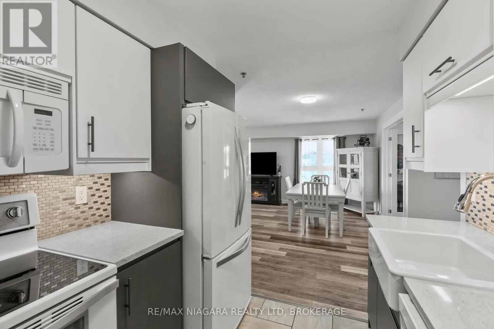 1304 - 330 PRINCE CHARLES DRIVE, #1304