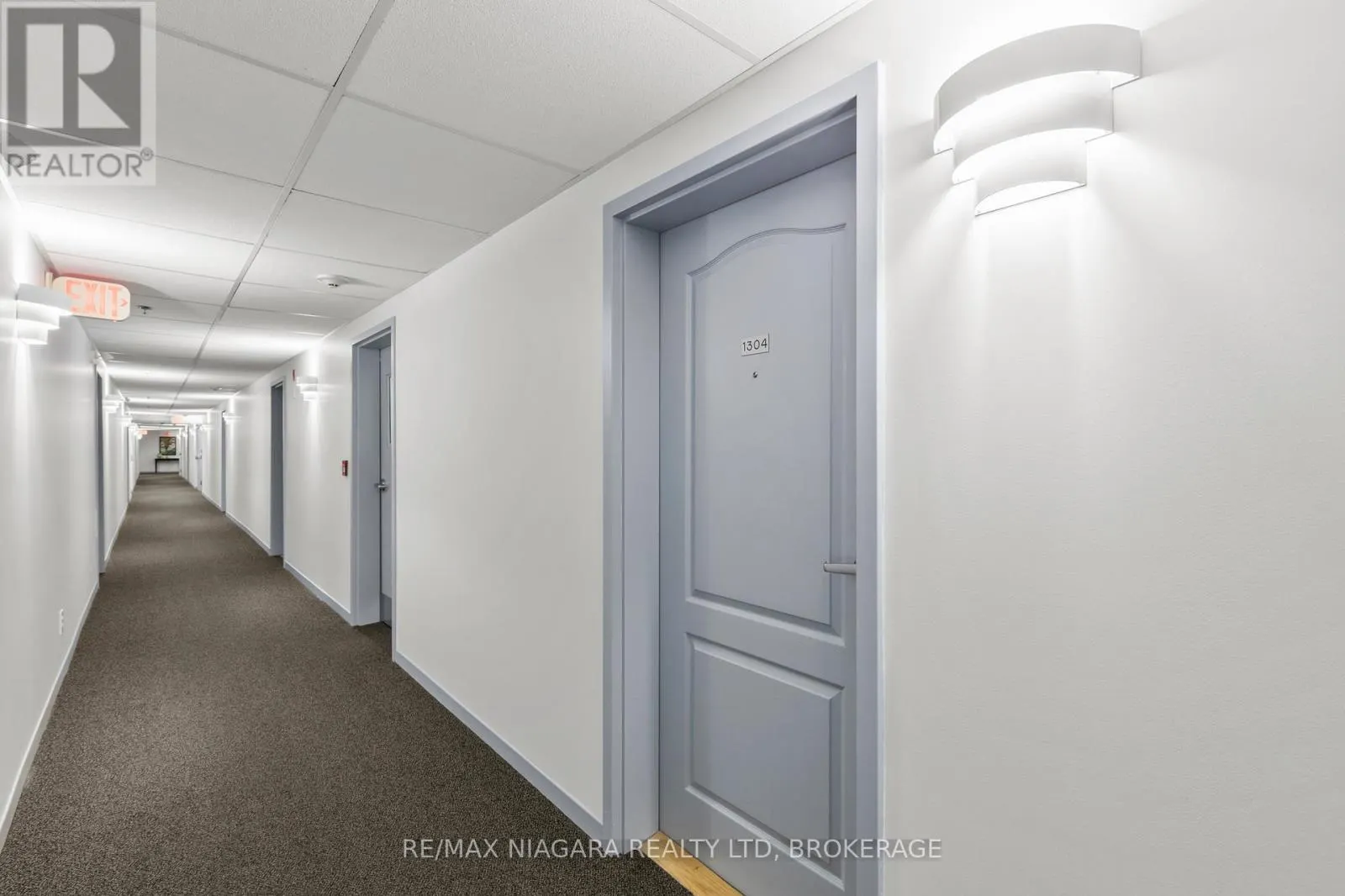 1304 - 330 PRINCE CHARLES DRIVE, #1304