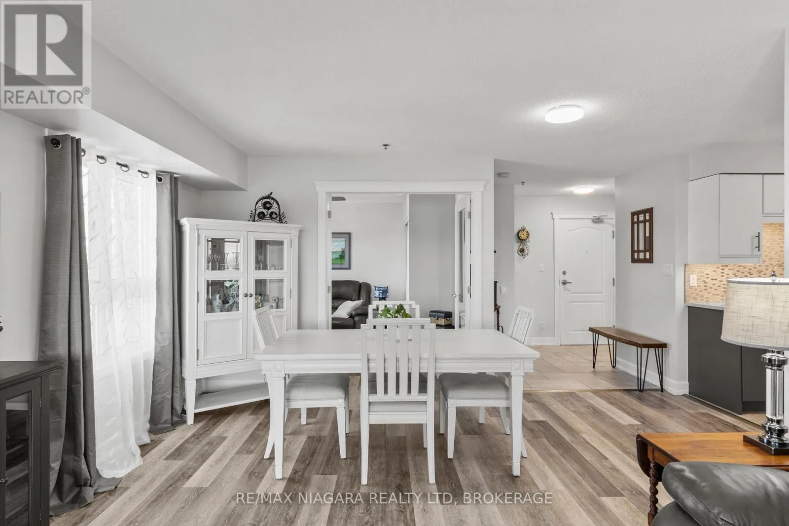 1304 - 330 PRINCE CHARLES DRIVE, #1304