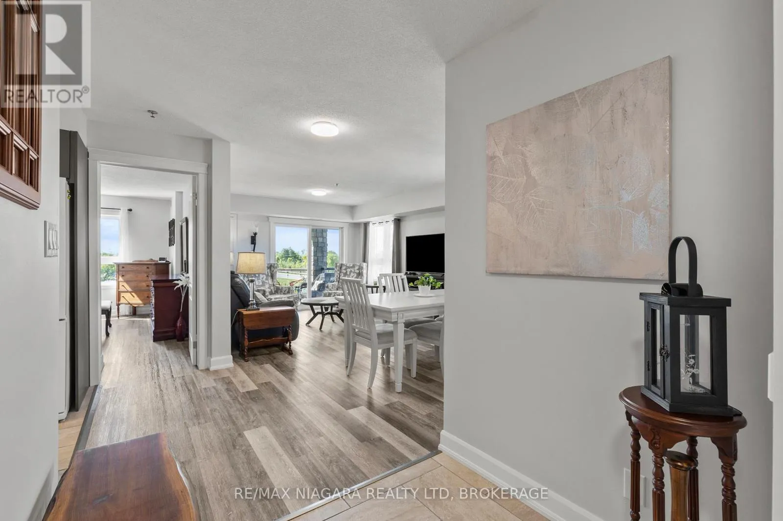 1304 - 330 PRINCE CHARLES DRIVE, #1304