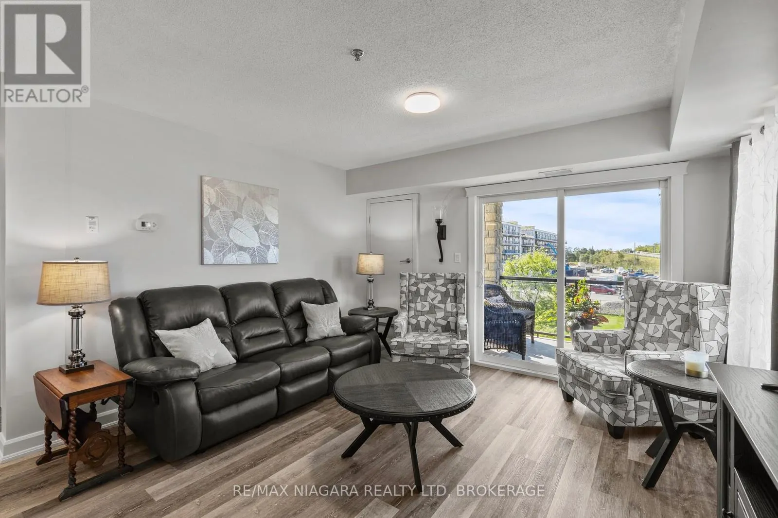 1304 - 330 PRINCE CHARLES DRIVE, #1304