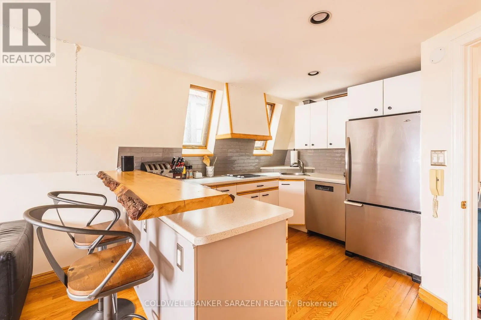 229 CHARLOTTE STREET