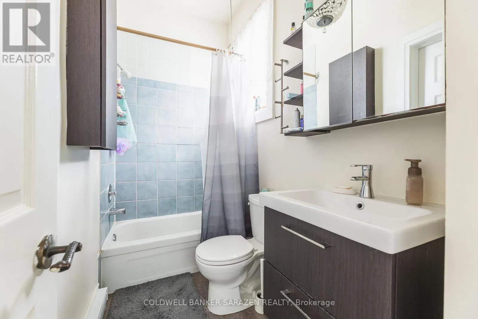 229 CHARLOTTE STREET