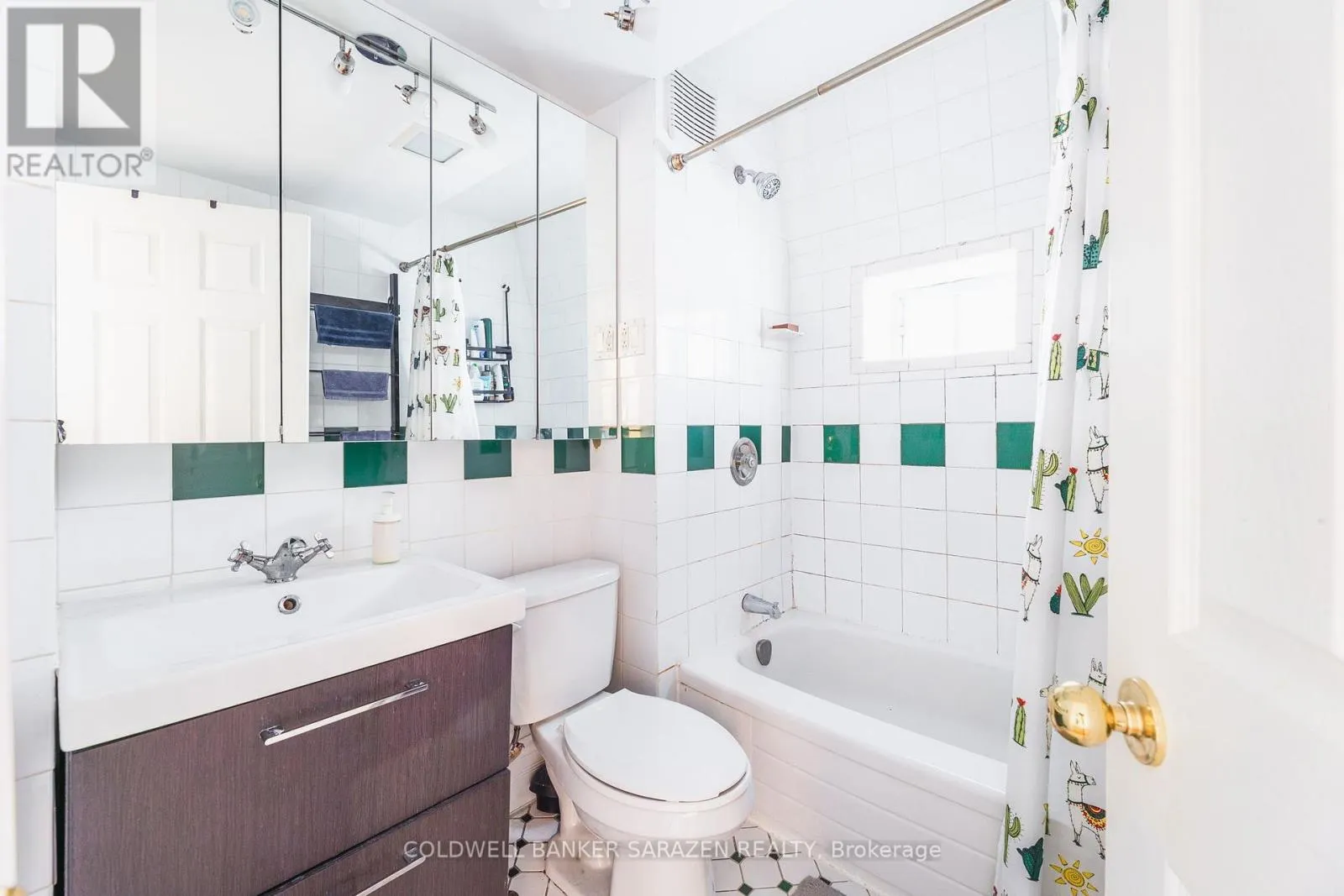 229 CHARLOTTE STREET