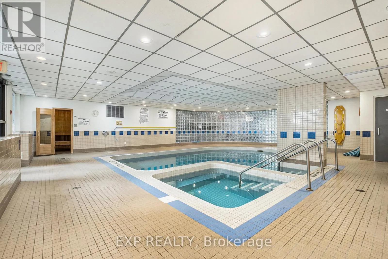 1402 - 199 KENT STREET