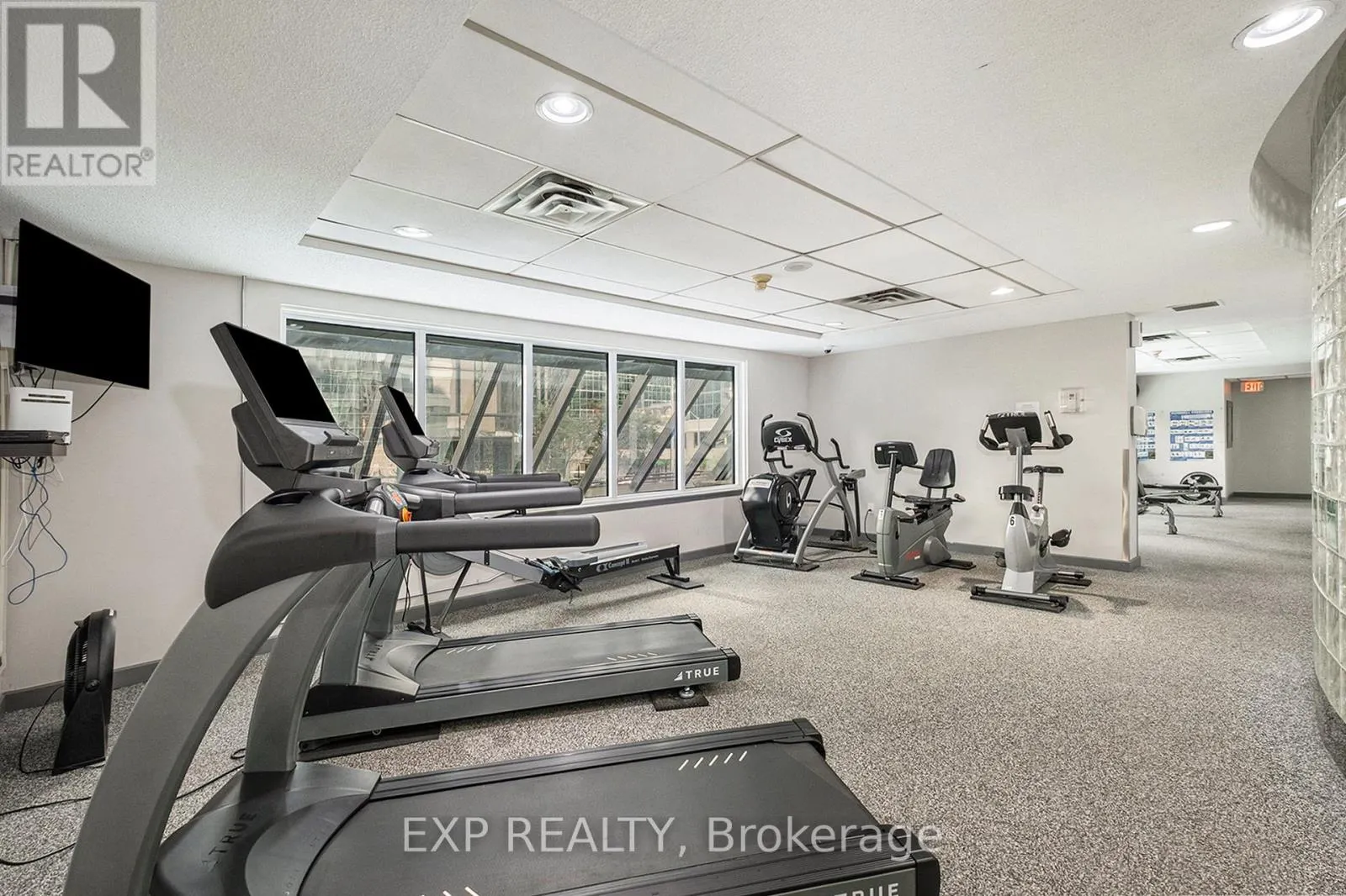 1402 - 199 KENT STREET