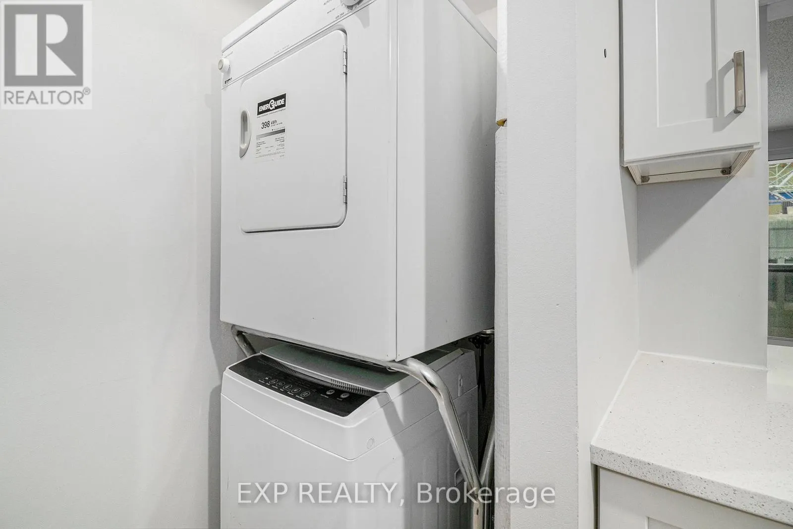 1402 - 199 KENT STREET