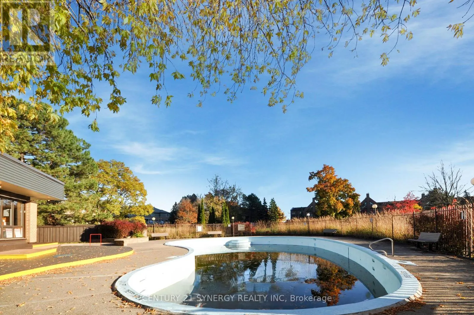 631 - 515 ST LAURENT BOULEVARD