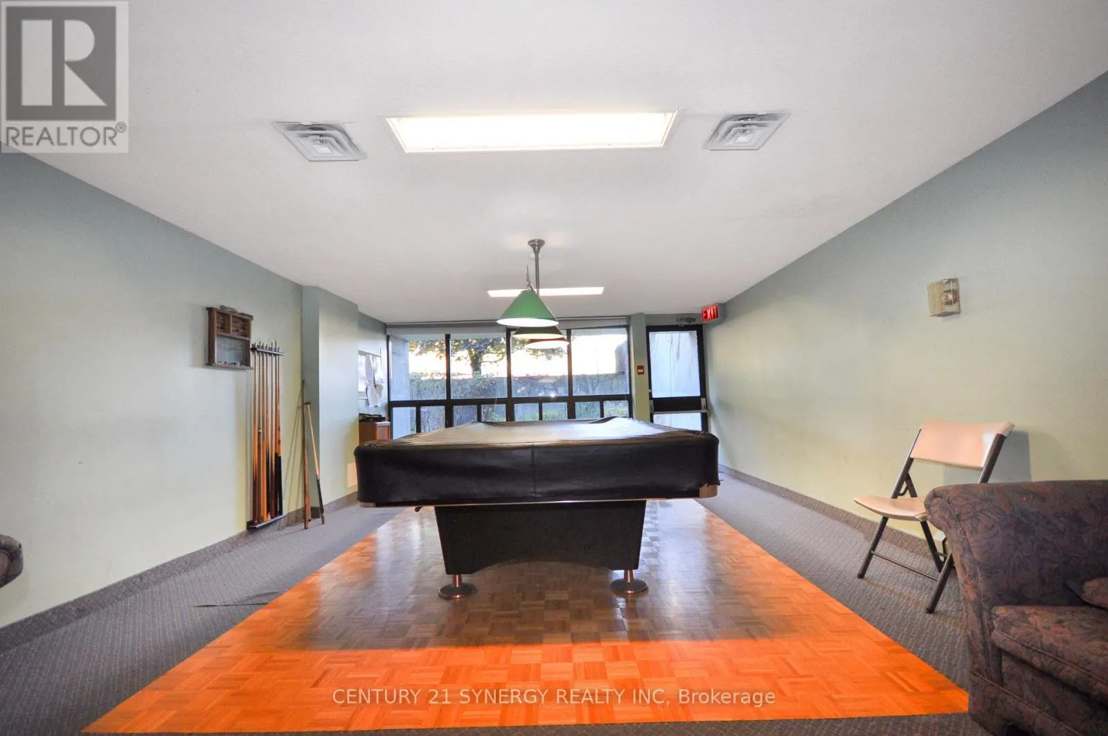 631 - 515 ST LAURENT BOULEVARD