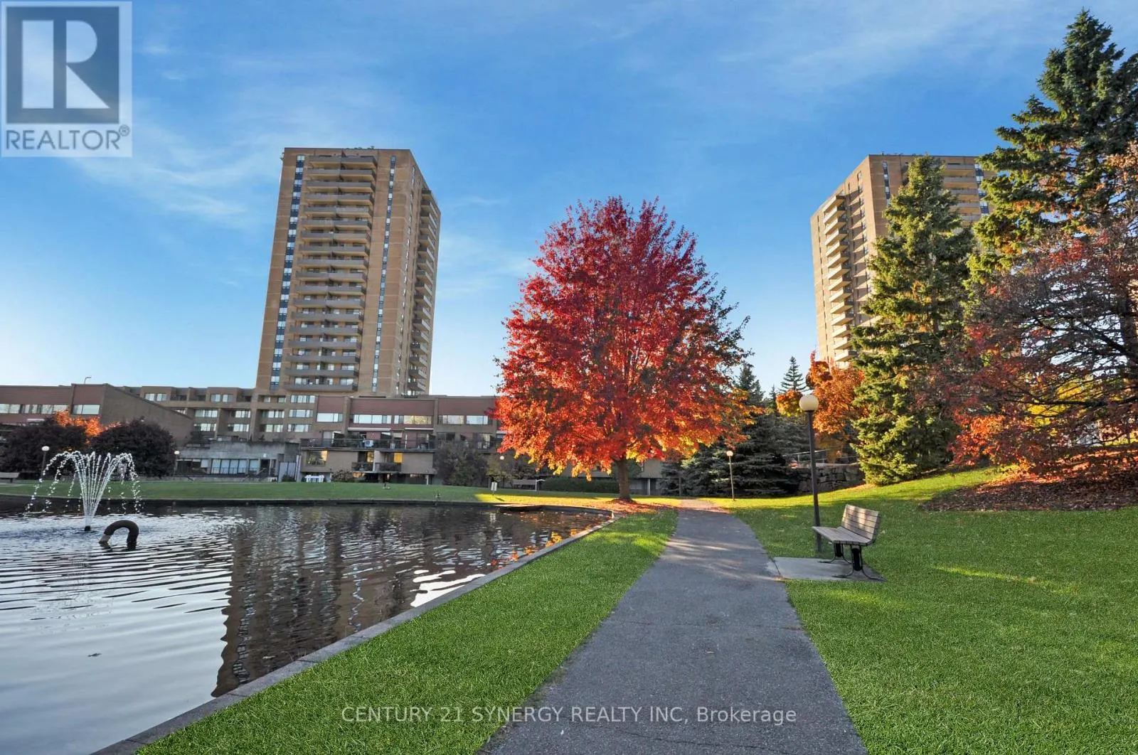 631 - 515 ST LAURENT BOULEVARD