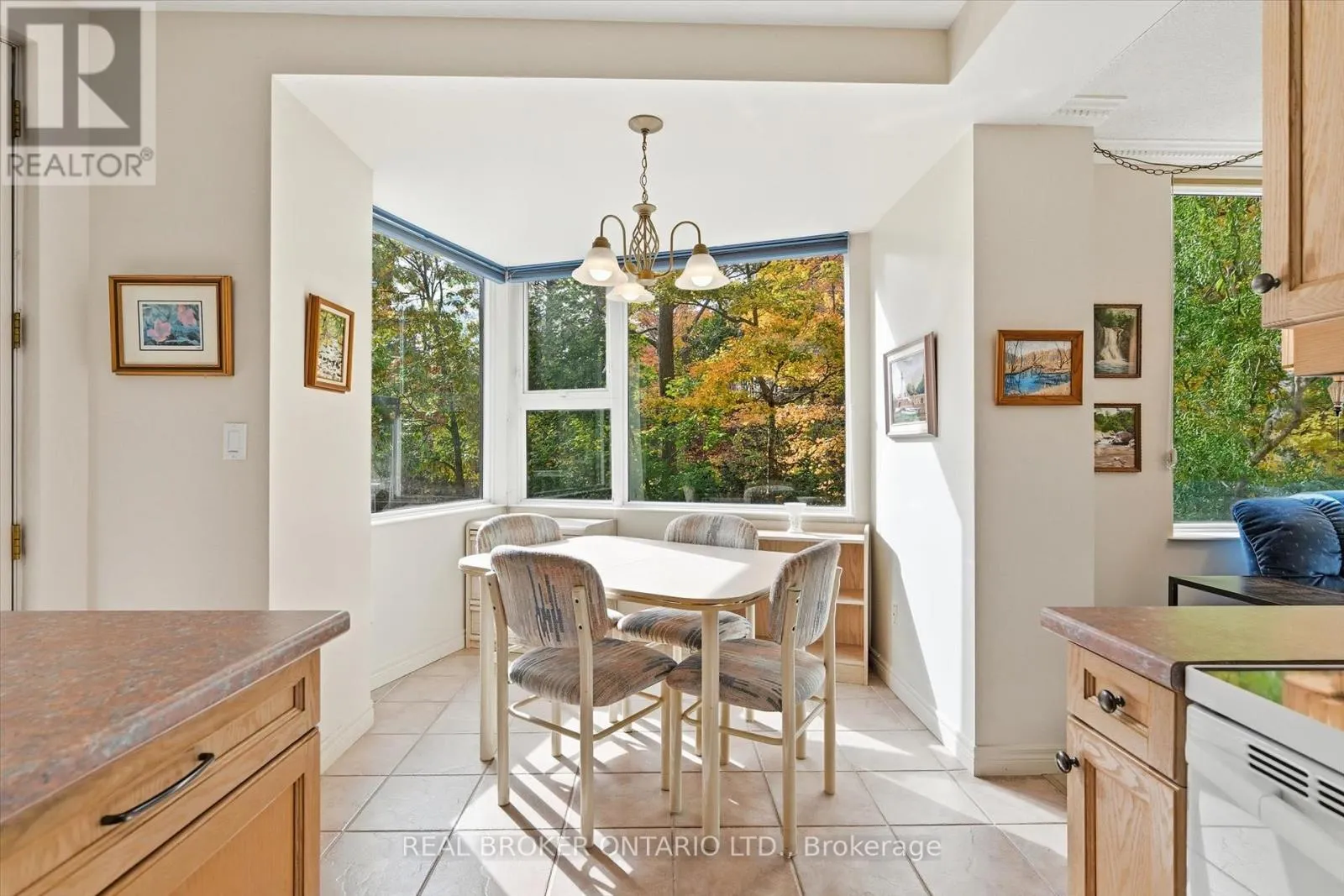 207 - 77 GOVERNORS ROAD