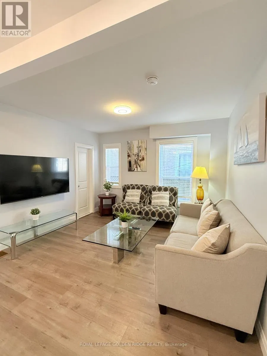 4577 VICTORIA AVENUE