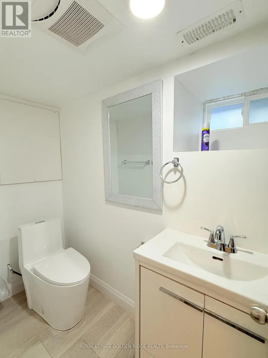 4577 VICTORIA AVENUE