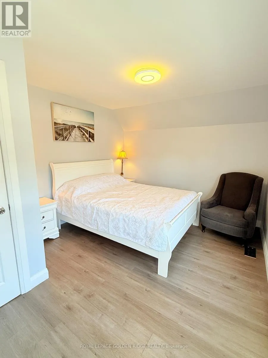 4577 VICTORIA AVENUE