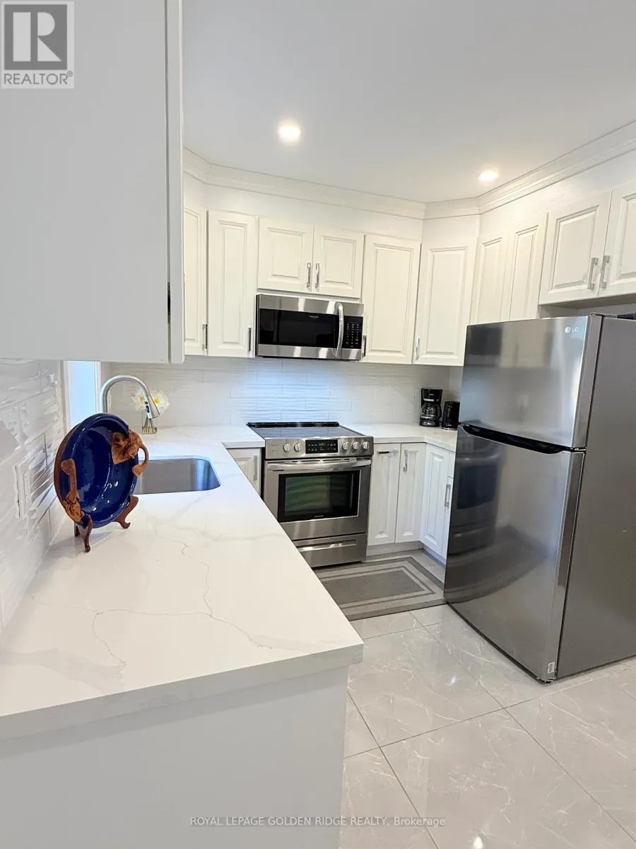 4577 VICTORIA AVENUE