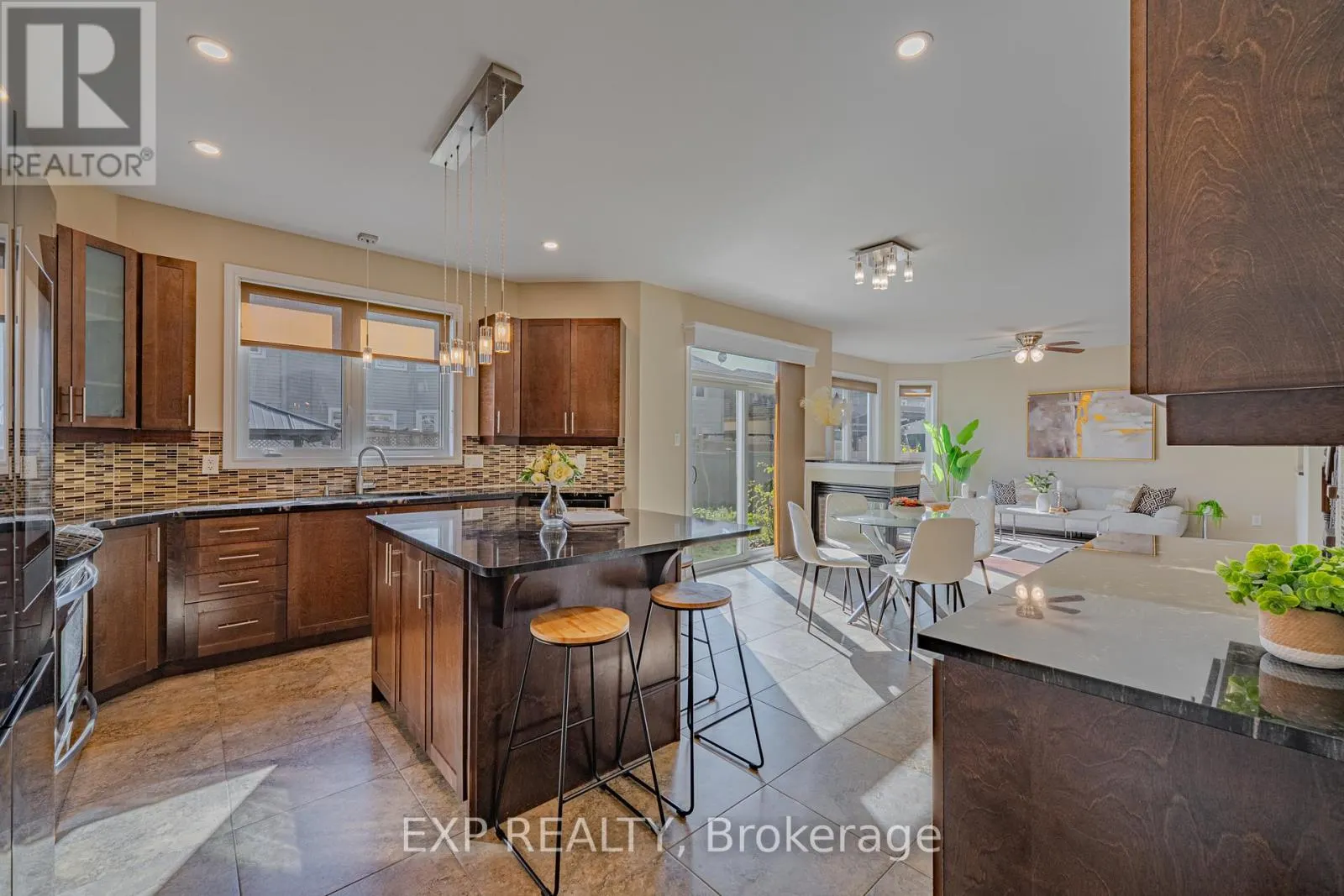 3308 RIVERSET CRESCENT