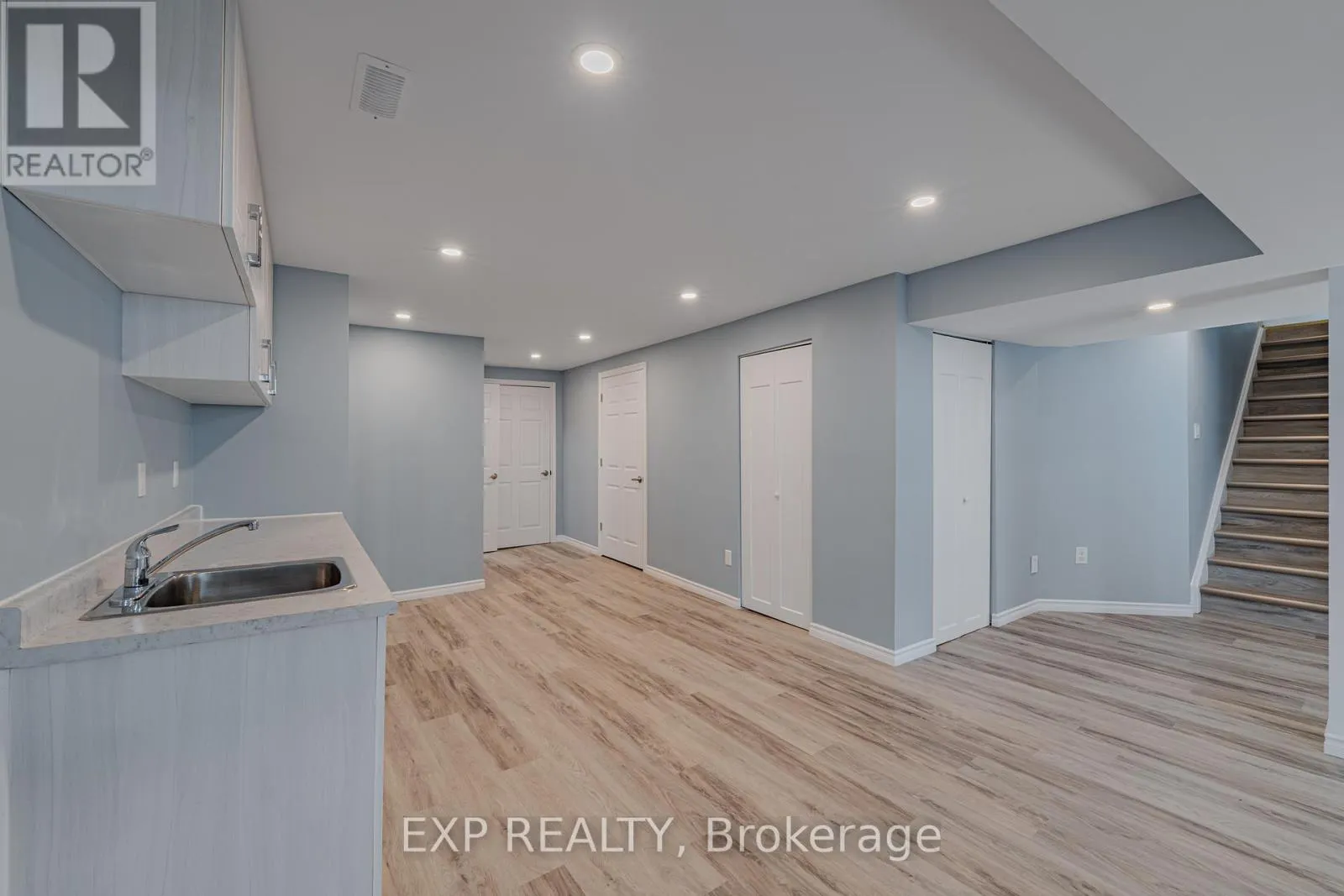 3308 RIVERSET CRESCENT