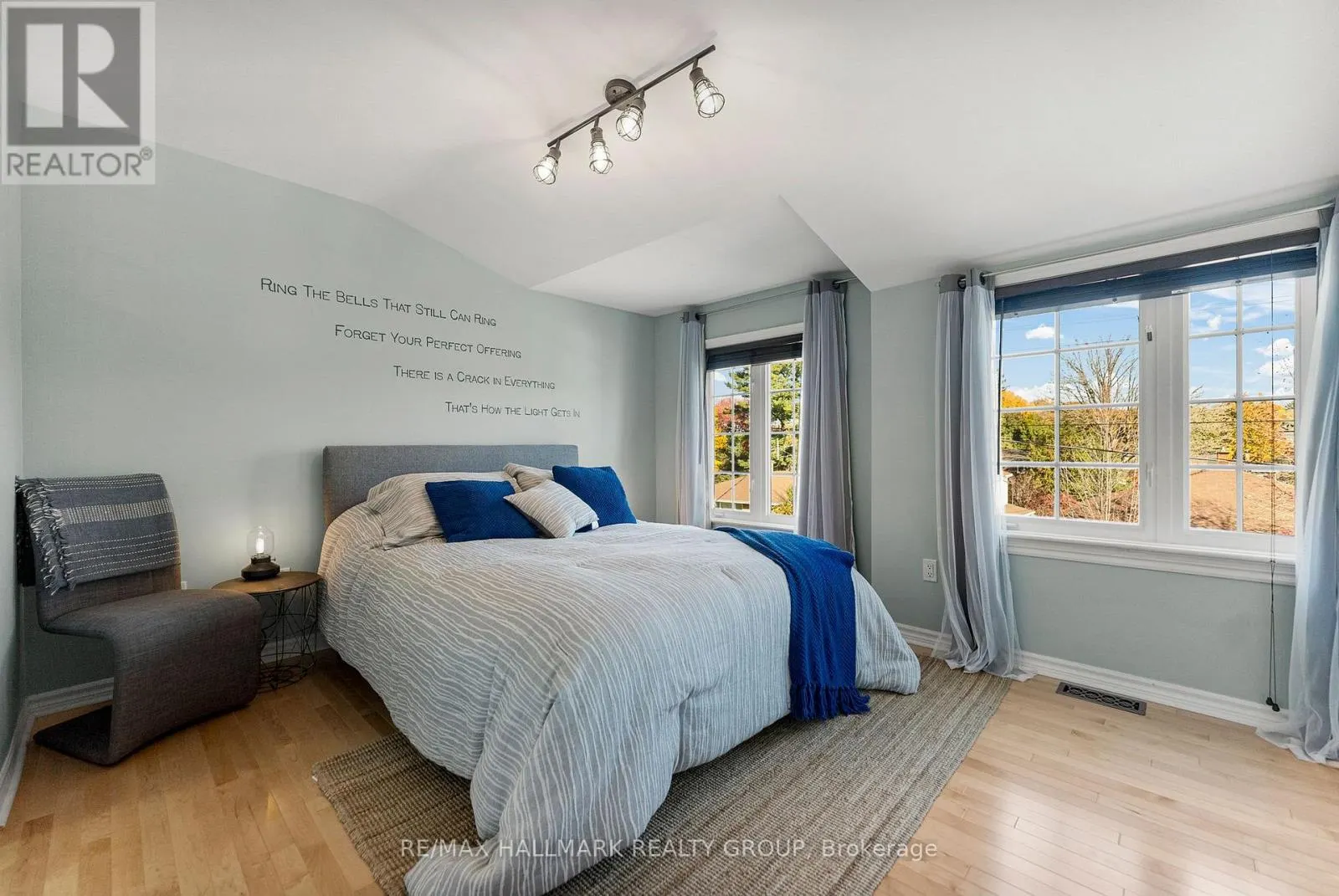 440 EDGEWORTH AVENUE