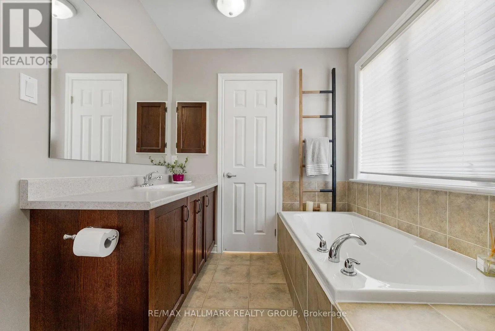 440 EDGEWORTH AVENUE