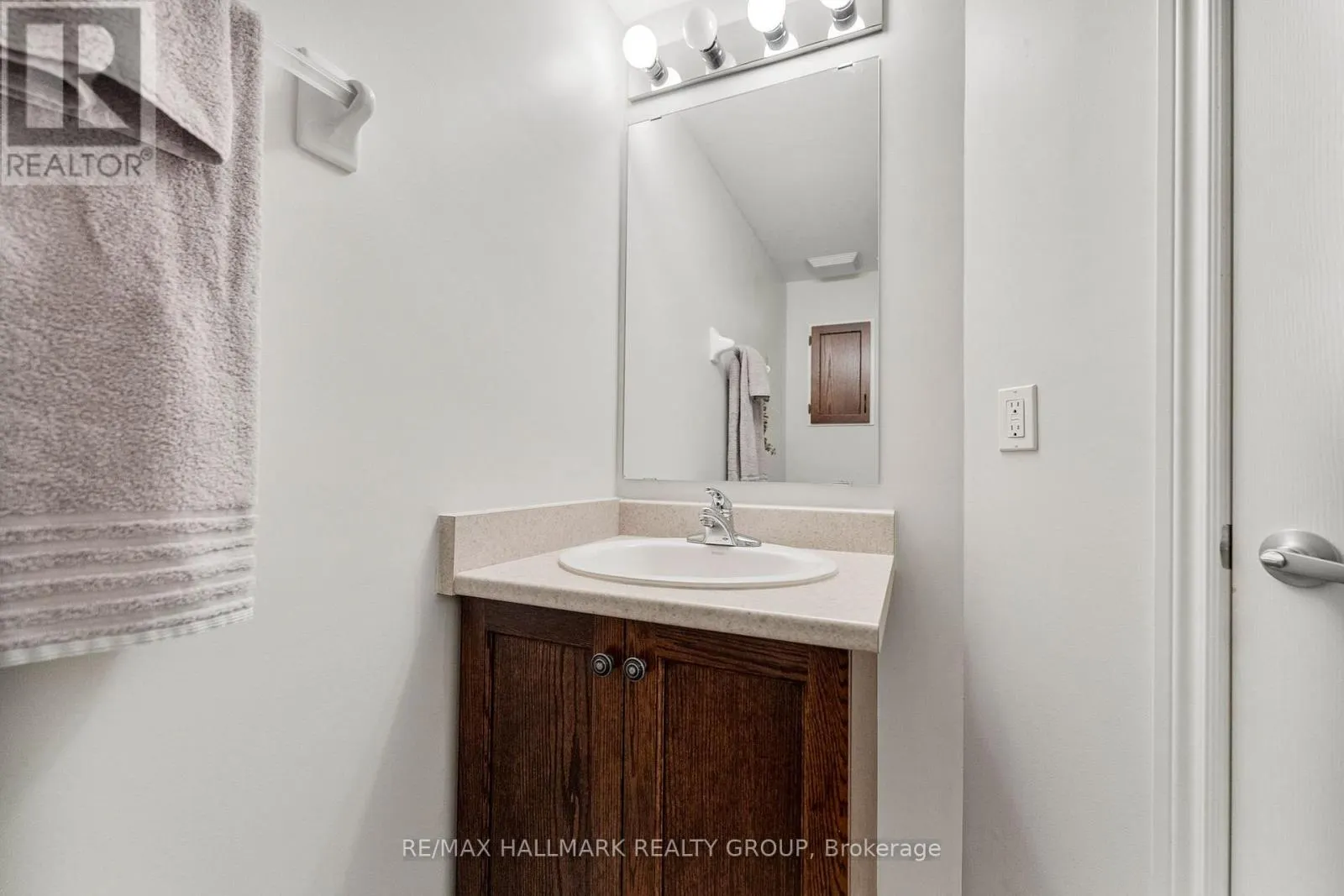 440 EDGEWORTH AVENUE