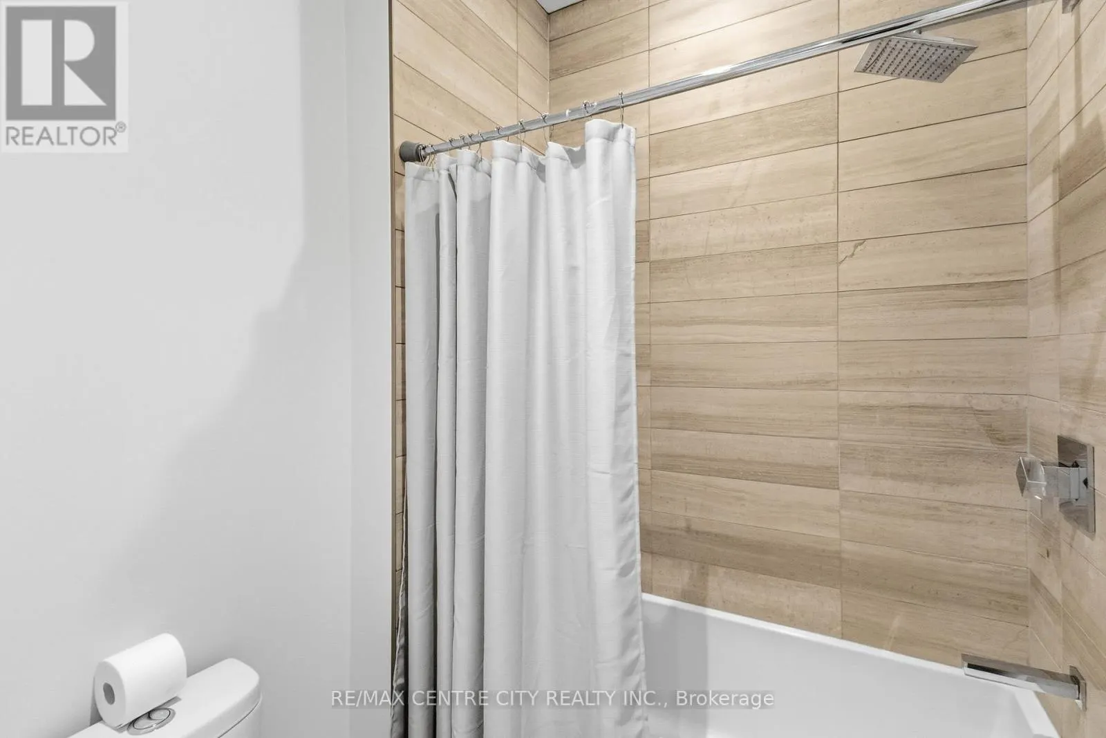 3 - 1452 BYRON BASELINE ROAD, #3