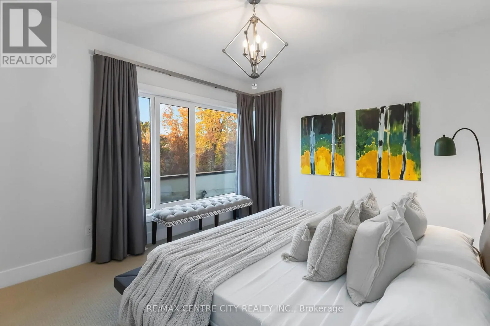 3 - 1452 BYRON BASELINE ROAD, #3