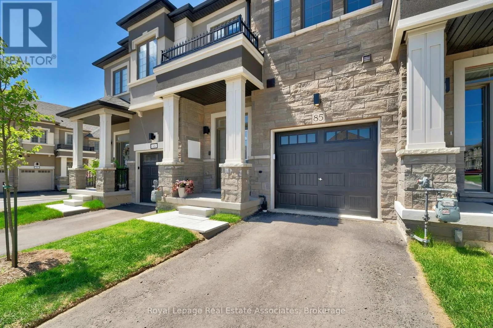 85 - 305 GARNER ROAD W