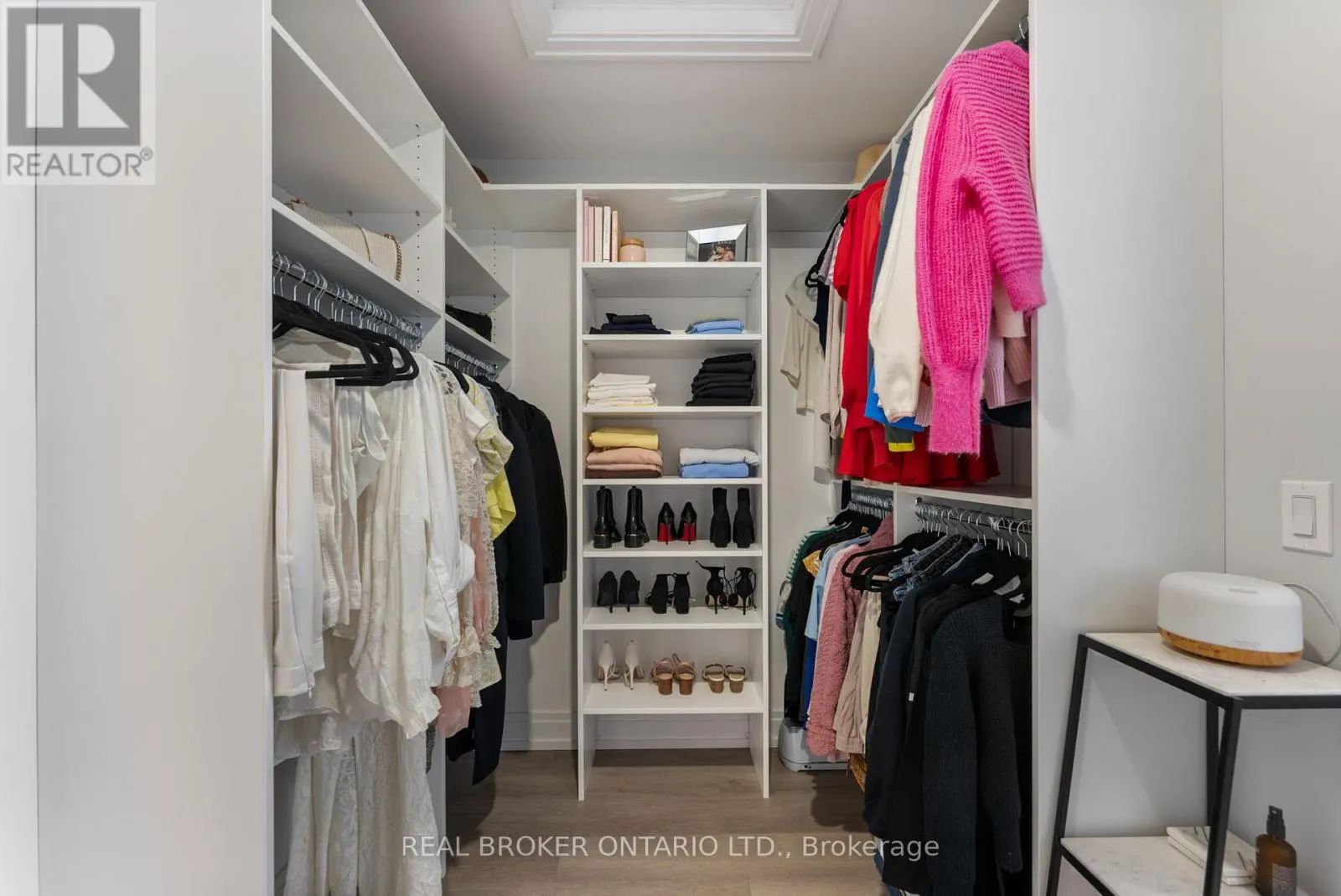 10 GRANITE RIDGE TRAIL