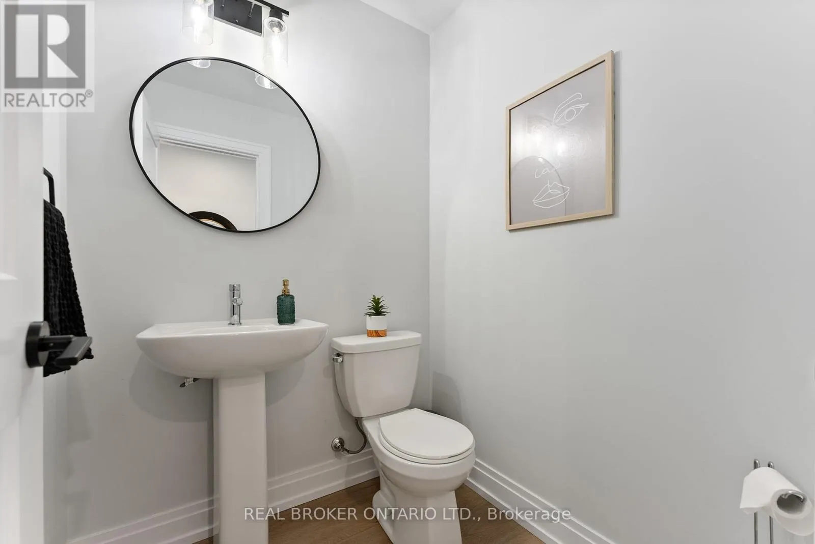 10 GRANITE RIDGE TRAIL