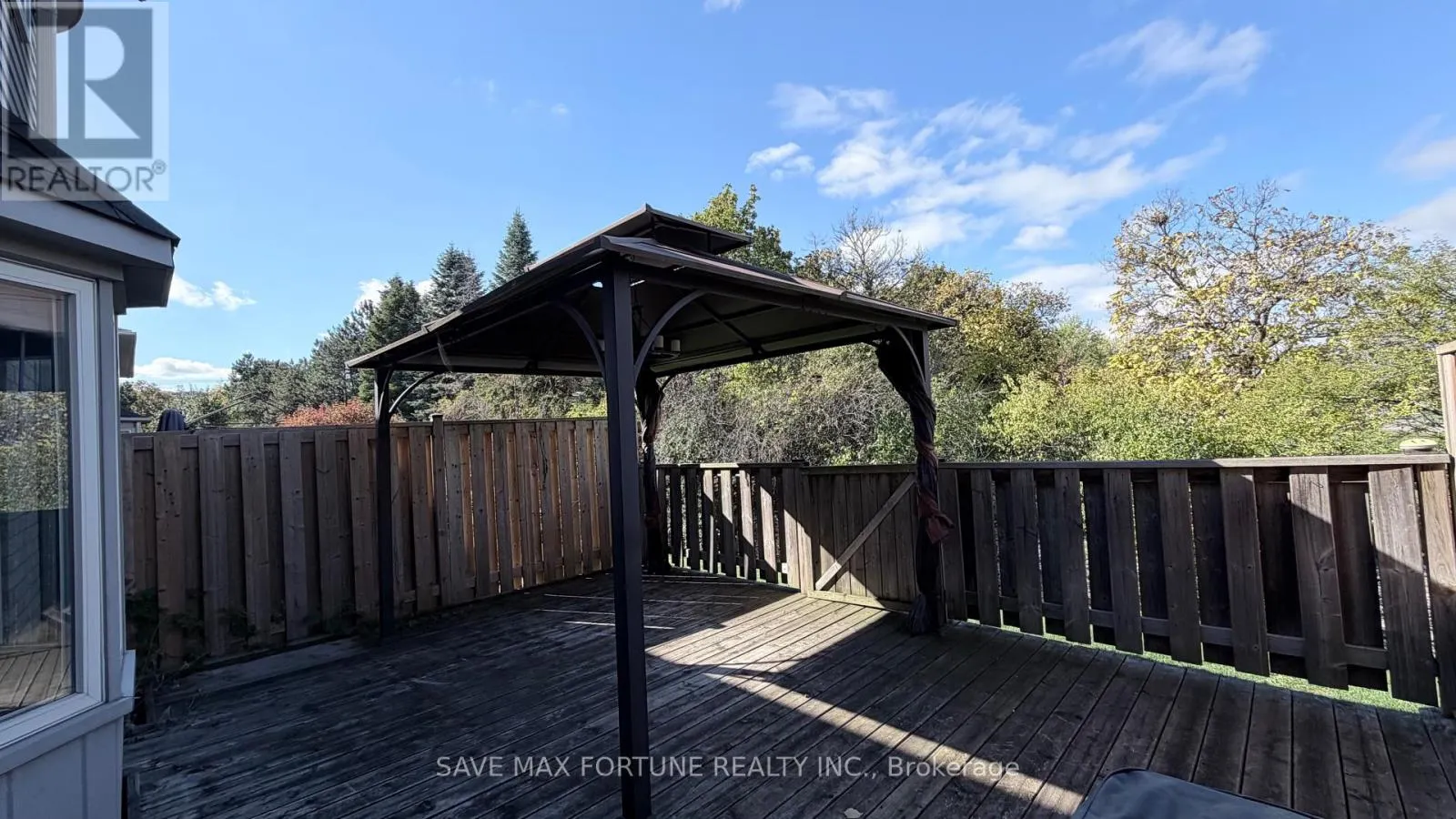 27 - 1 ROYALWOOD COURT