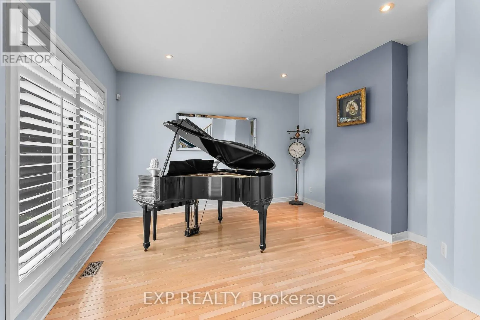 7847 CATHEDRAL DRIVE