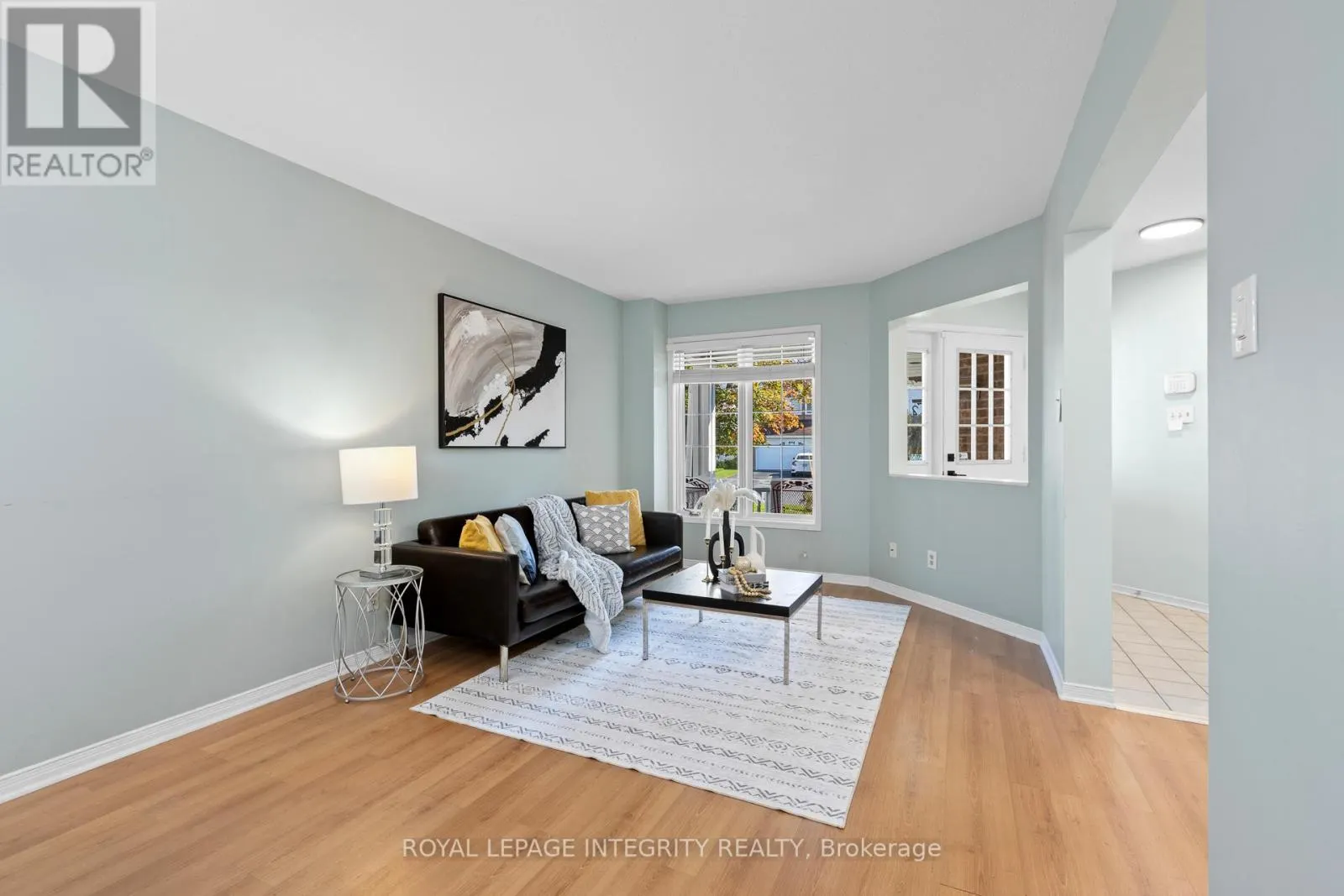 11 ROYAL FIELD CRESCENT