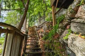 1033 BAYVIEW POINT ROAD