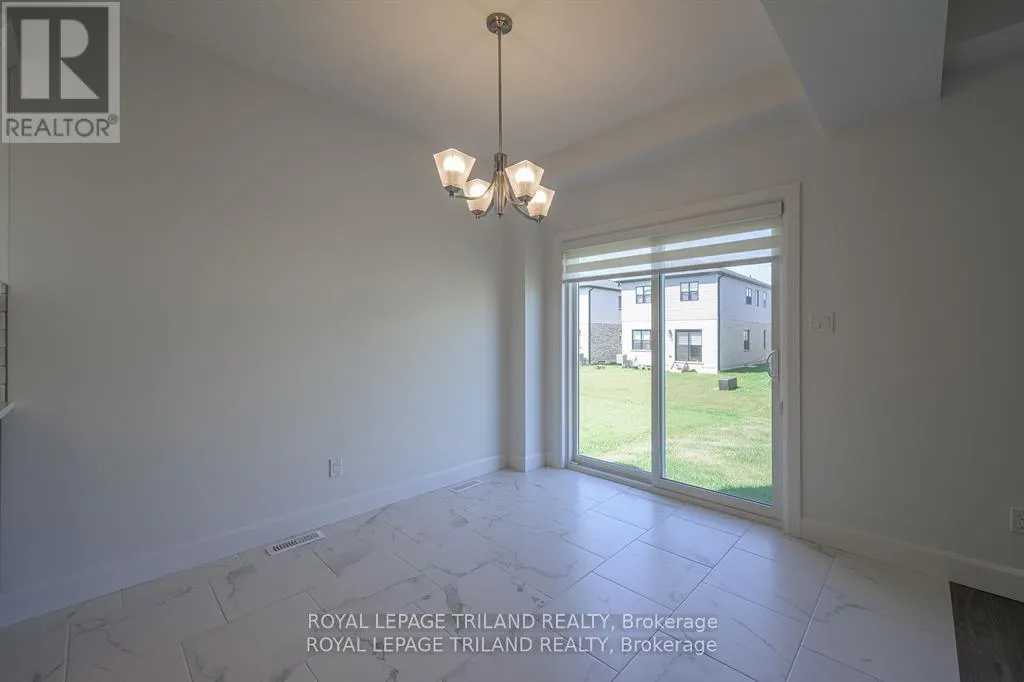 3837 AUCKLAND AVENUE