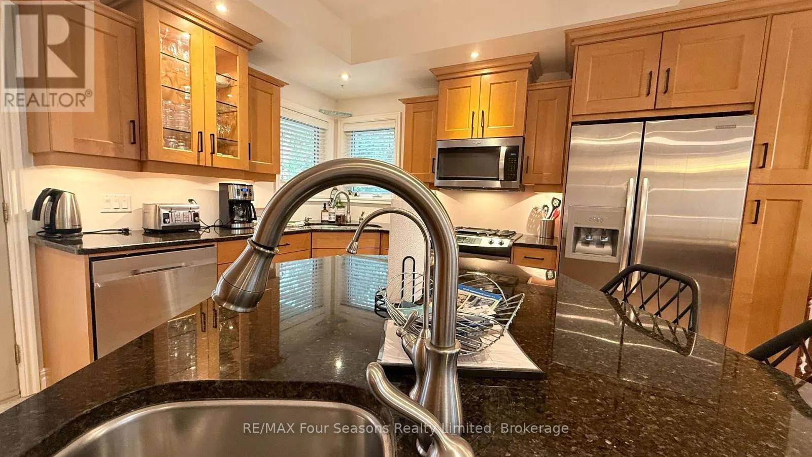 37 SILVER LAKE CRESCENT