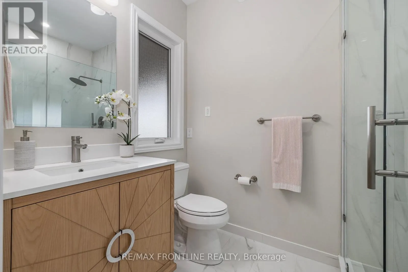 7 SENATORS GATE DRIVE