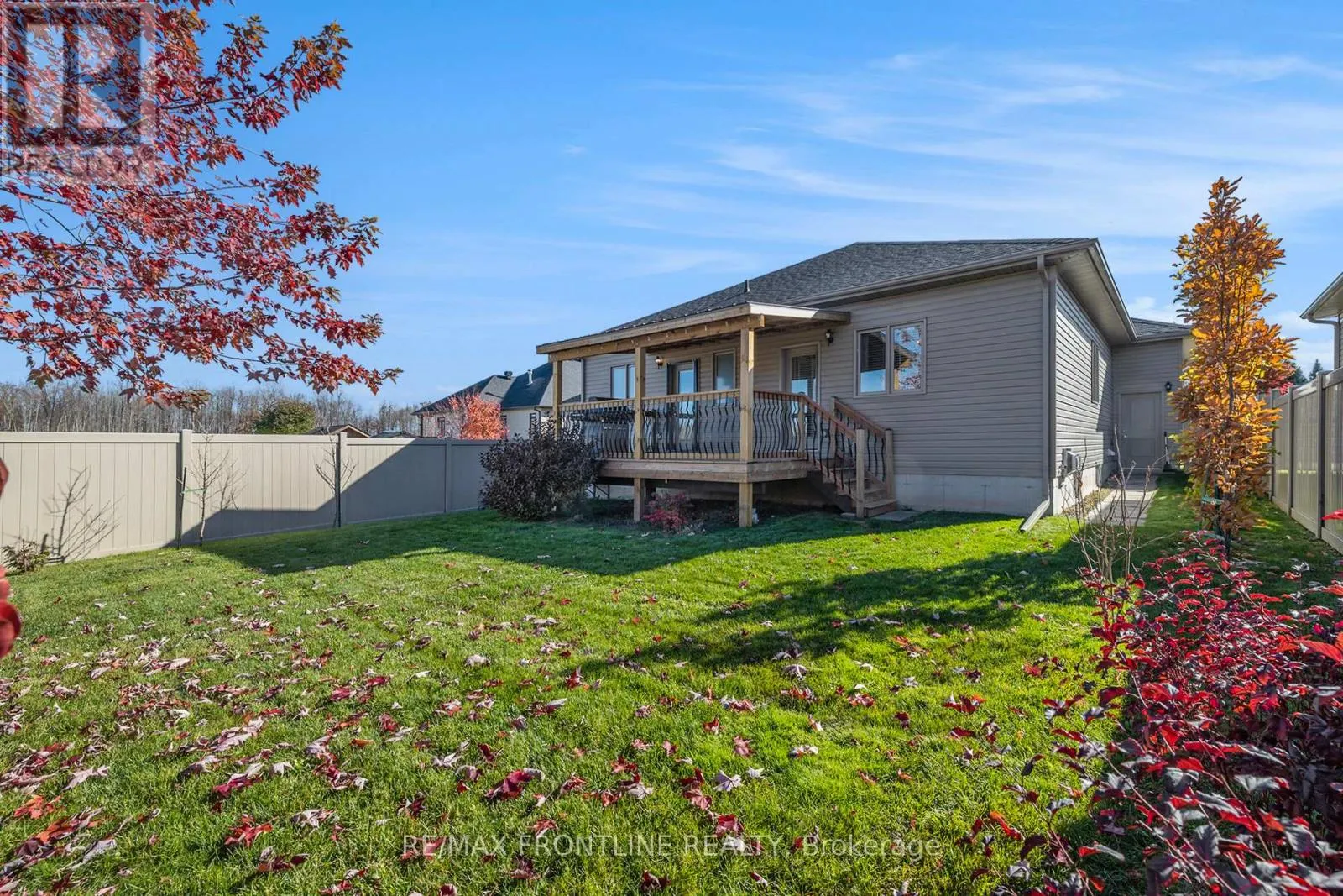 7 SENATORS GATE DRIVE