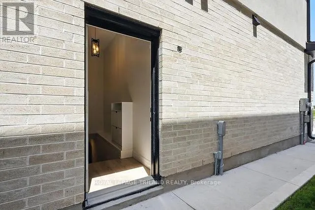 4203 LIBERTY CROSSING