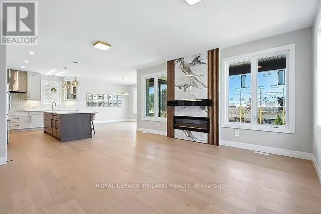 4203 LIBERTY CROSSING