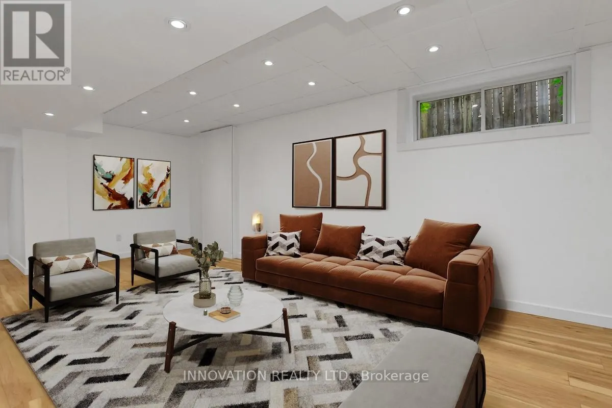 69 SMOKETREE CRESCENT