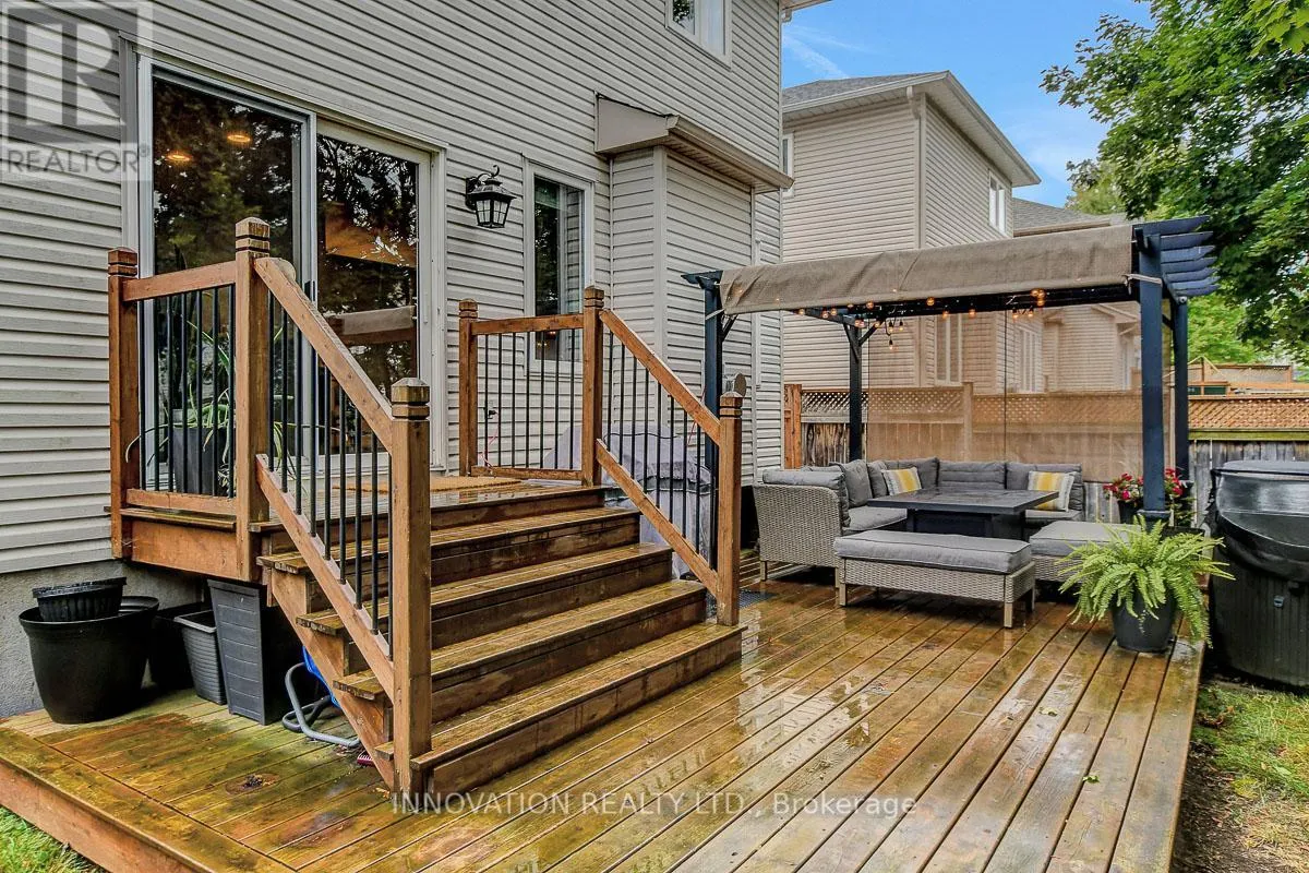 69 SMOKETREE CRESCENT