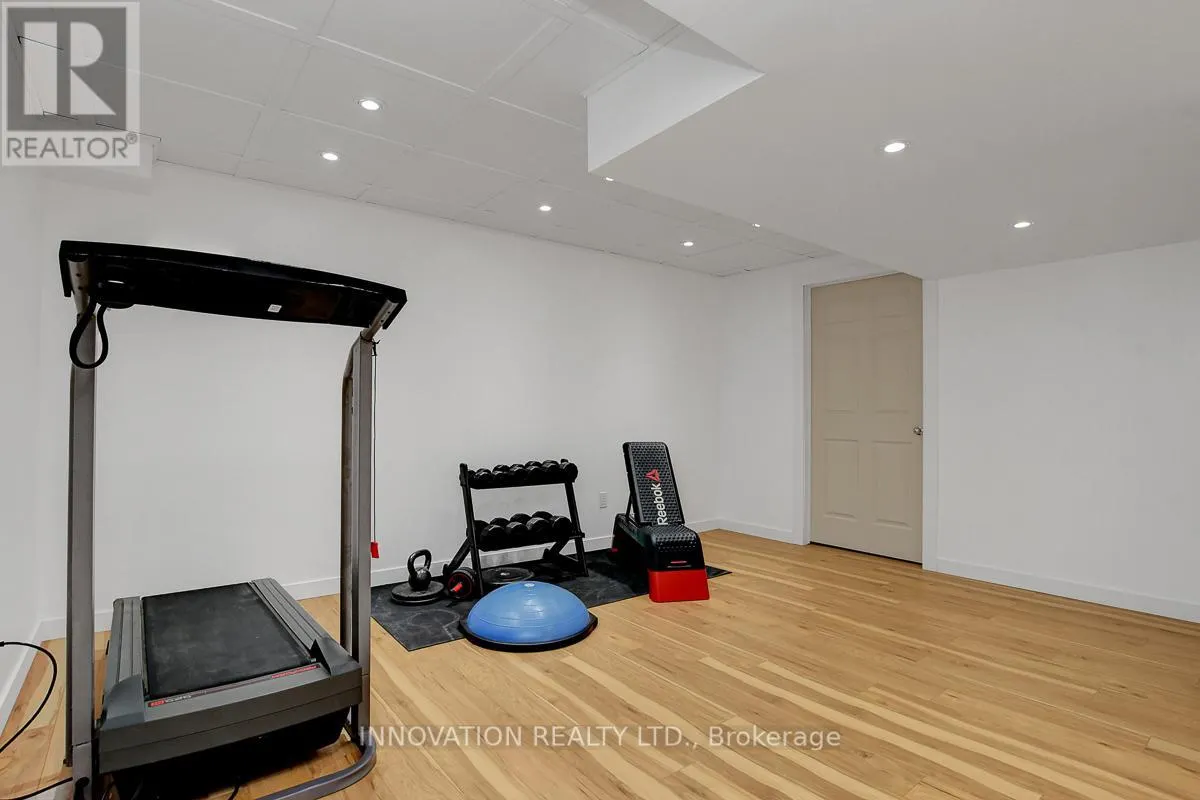 69 SMOKETREE CRESCENT