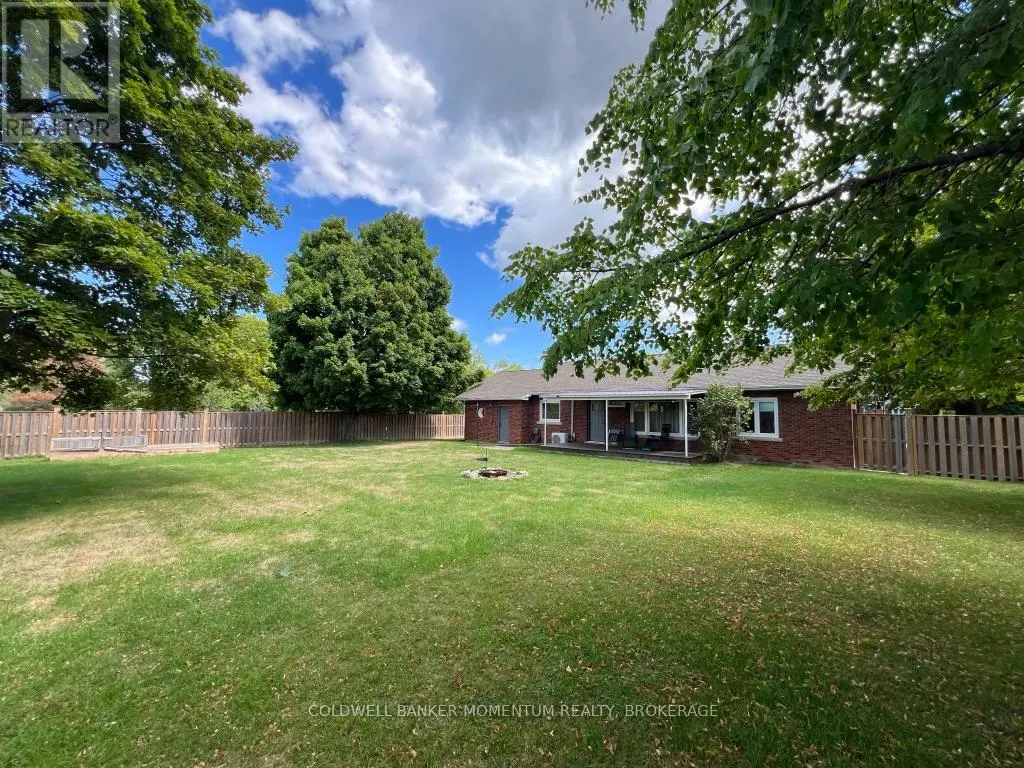 3834 VICTORIA AVENUE