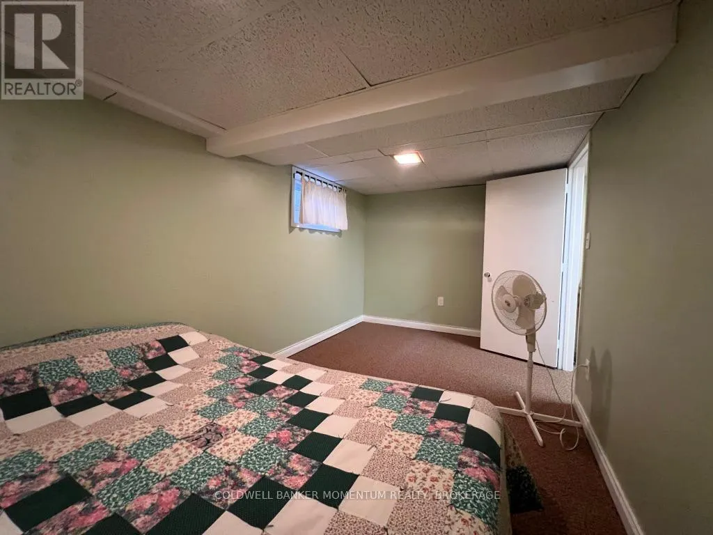 3834 VICTORIA AVENUE