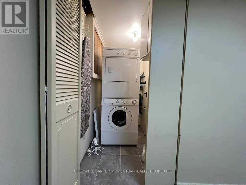 3834 VICTORIA AVENUE